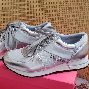 Nwt - Bebe Brienne Silver Sequin SneakersSize 7/8
